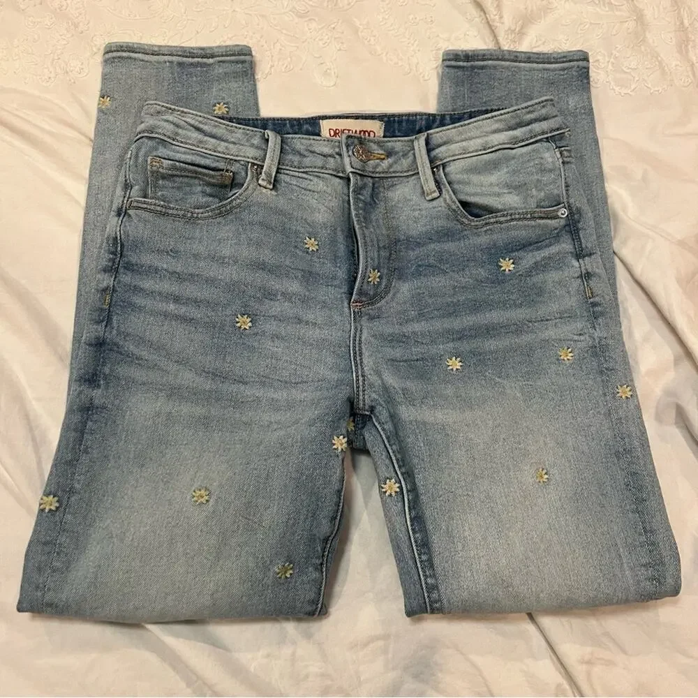 Driftwood Gizelle Embroidered Daisy Jean size 26/27